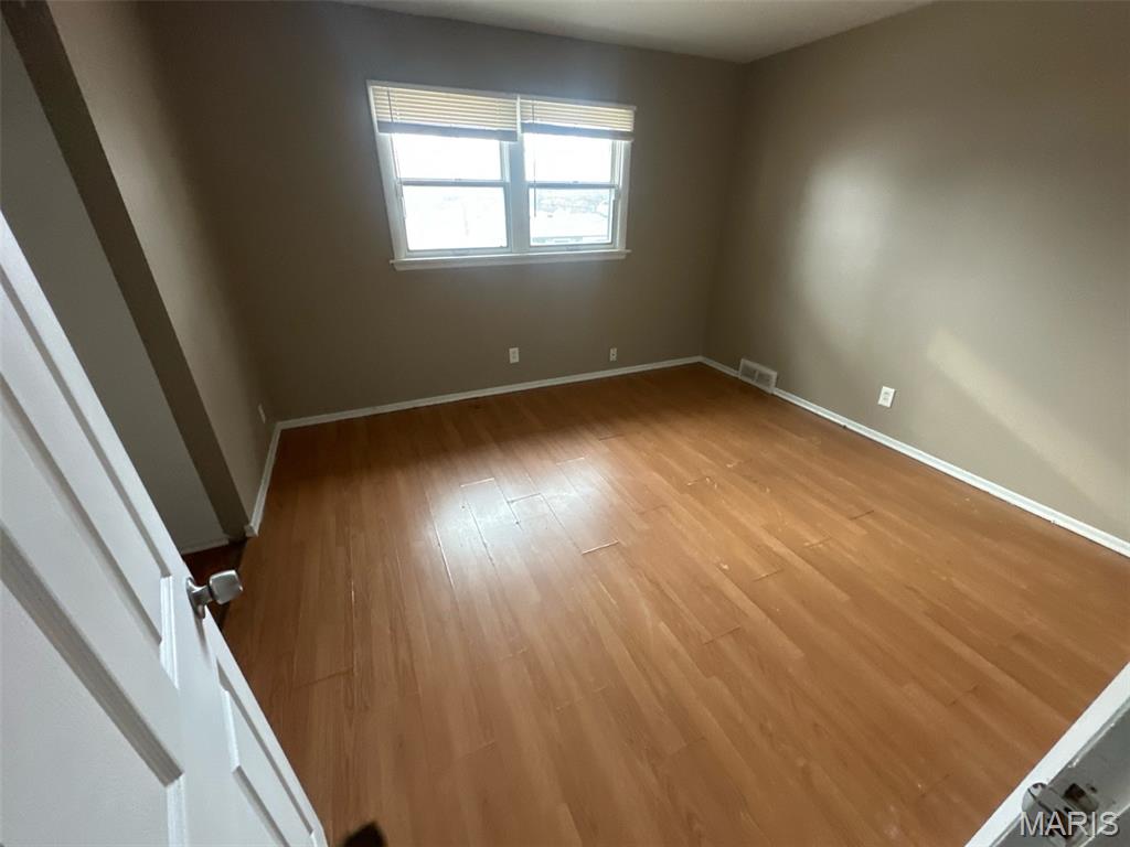 2015 Derhake Road Florissant, MO 63033 - Photo 3 of 5