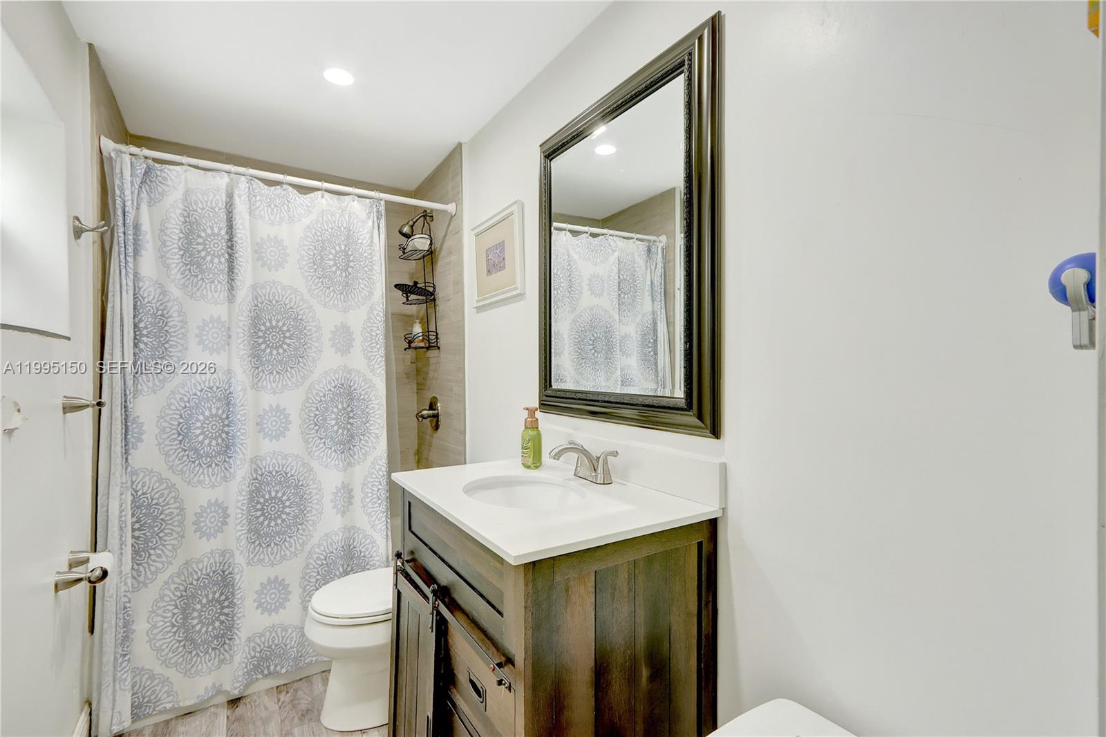 5509 Southwest 6th Street Miami, FL 33134 - Photo 15 of 21