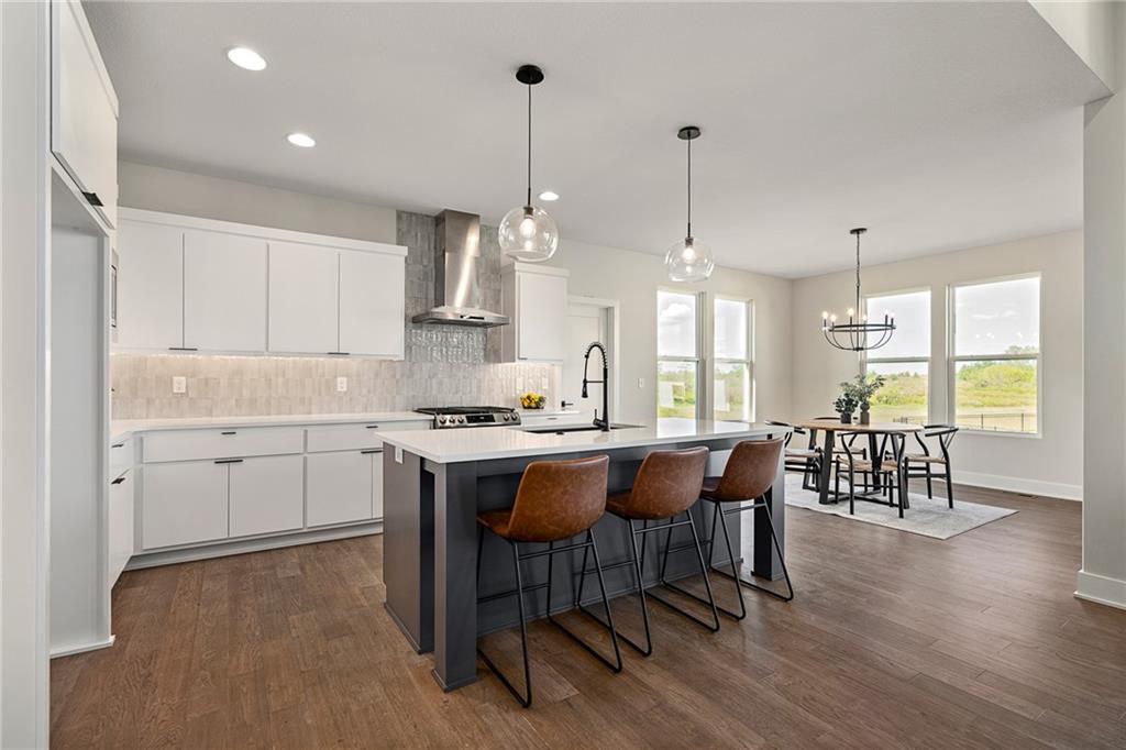 8978 Shady Bend Road Lenexa, KS 66227 - Photo 13 of 48