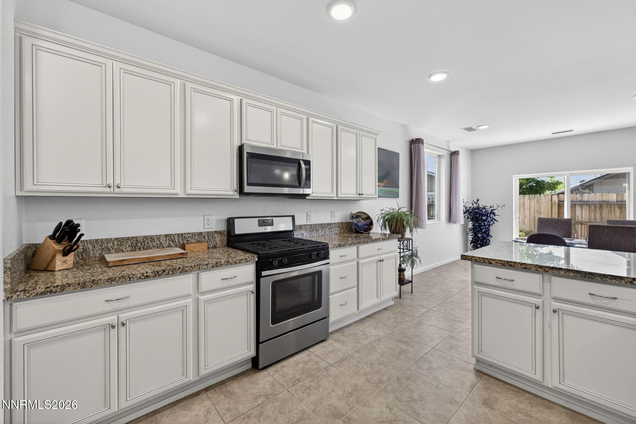 1235 Heybourne Road Gardnerville, NV 89410 - Photo 21 of 52 21-web-or-mls-1235 Heybourne-21