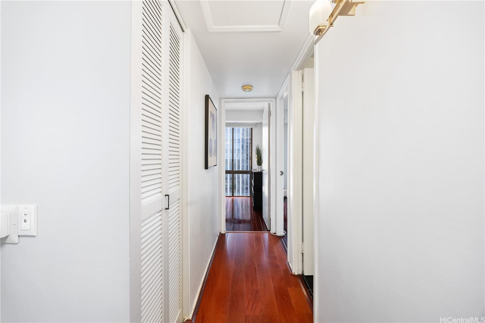 225 Queen Street, Unit 12G Honolulu, HI 96813 - Photo 10 of 25