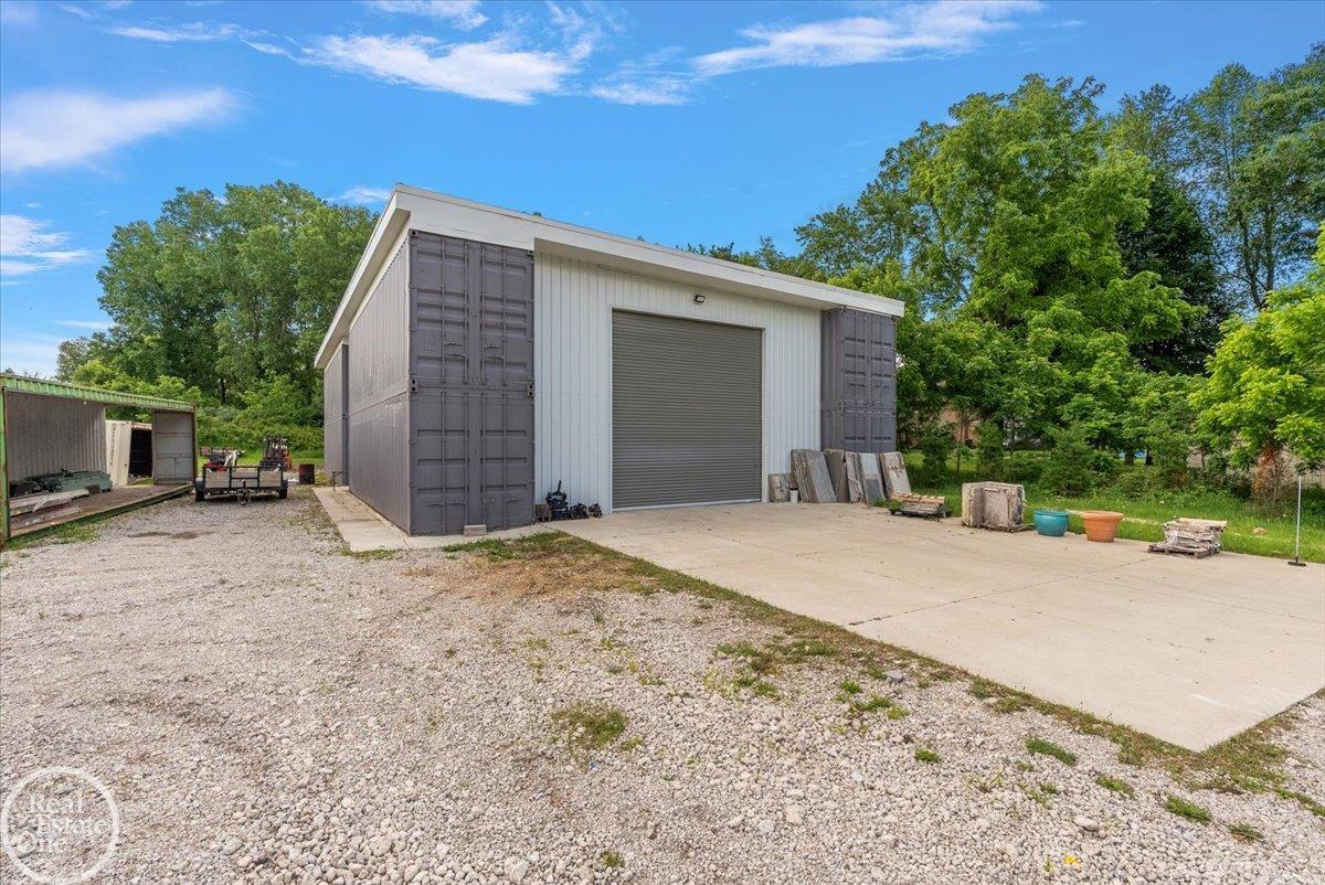850 Frick Road Leonard, MI 48367 - Photo 44 of 84