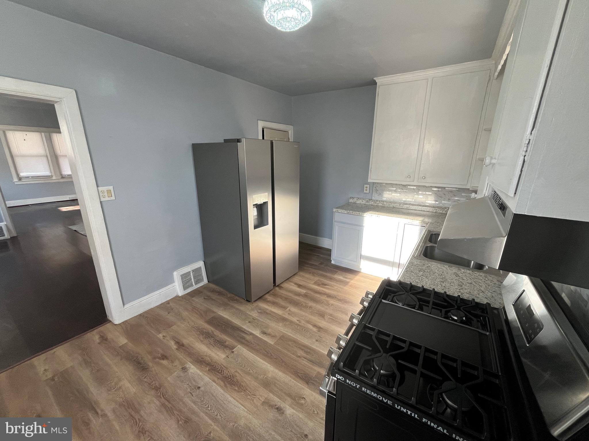 240 Harding Court York, PA 17403 - Photo 11 of 31 a bedroom with a bed and a mirror