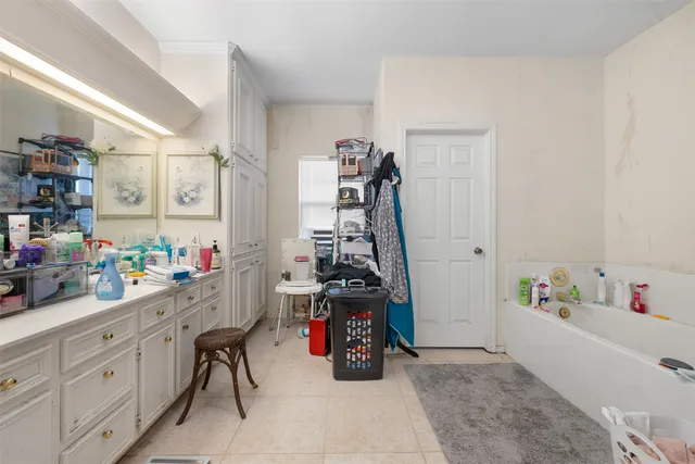 $850,000 | 402 County Road 111, Wharton, TX 77488