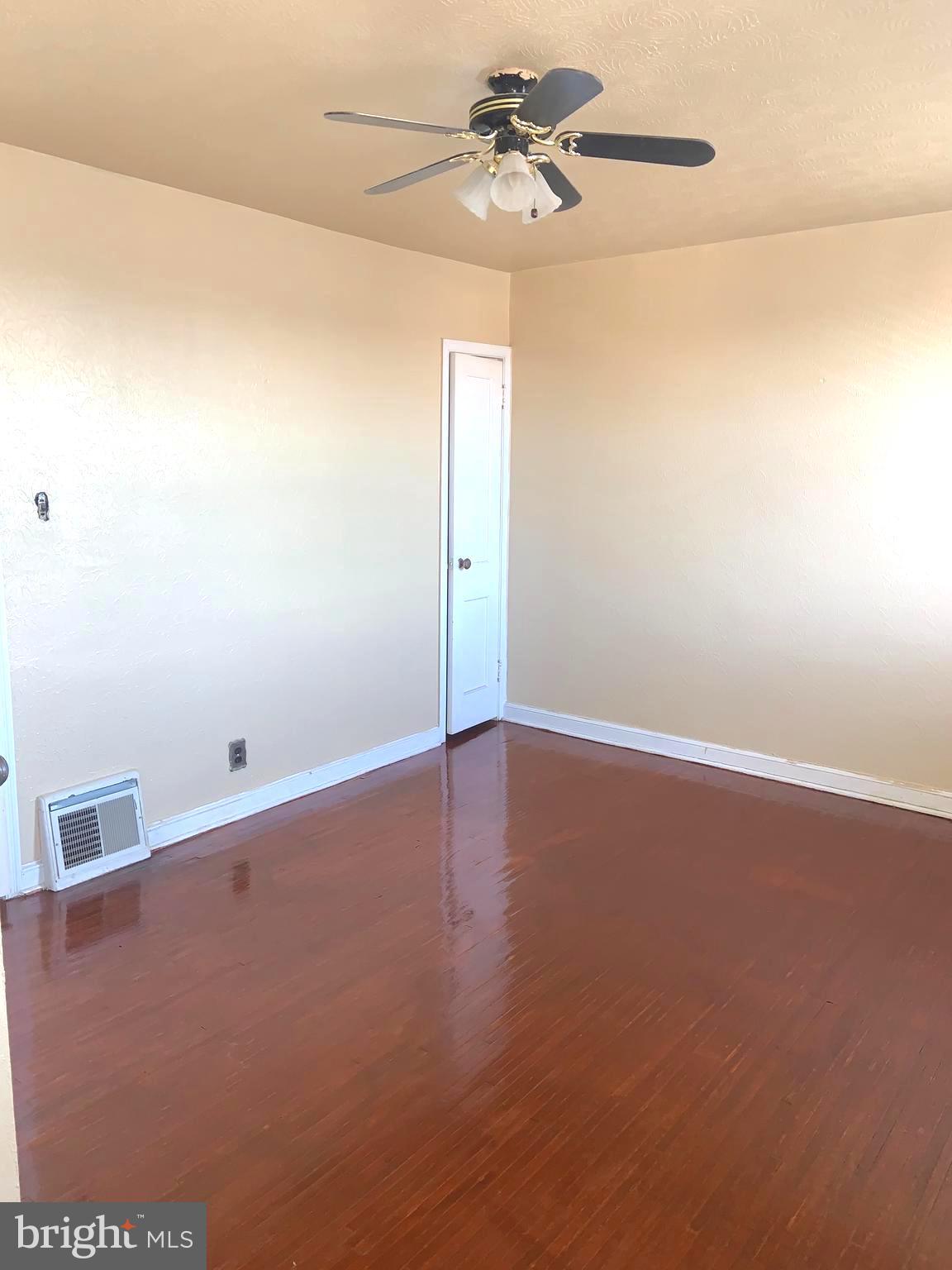 4613 Hartel Avenue Philadelphia, PA 19136 - Photo 10 of 17 a view of an empty room