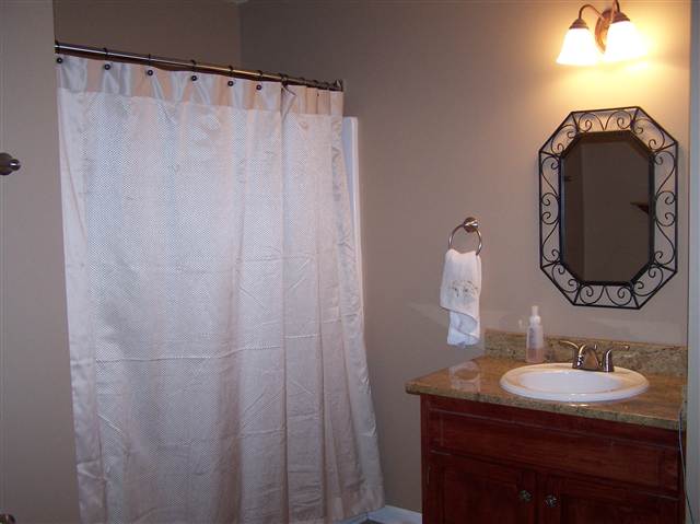 326 Point Road, Unit LAKE HARTWELL Westminster, SC 29693 - Photo 12 of 25 Gallery Image 12