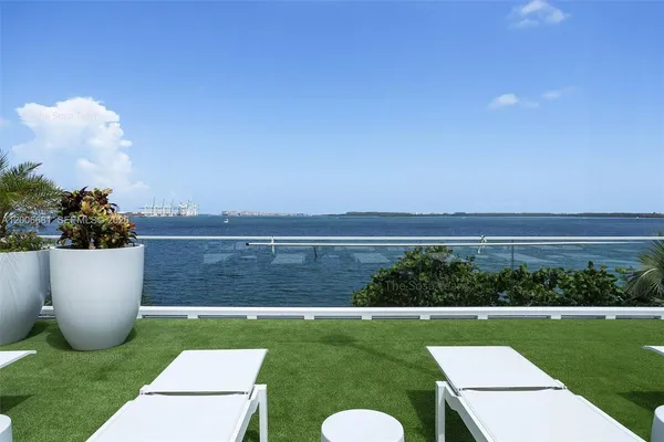 $3,900 | 770 Claughton Island Drive, Unit 1003, Miami, FL 33131