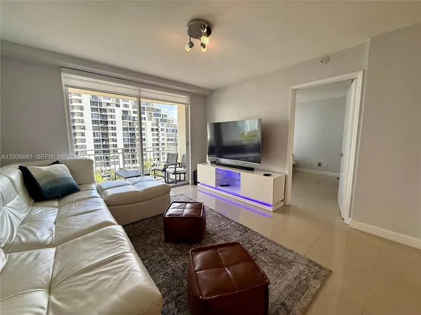 $3,900 | 770 Claughton Island Drive, Unit 1003, Miami, FL 33131