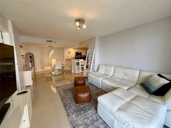 $3,900 | 770 Claughton Island Drive, Unit 1003, Miami, FL 33131