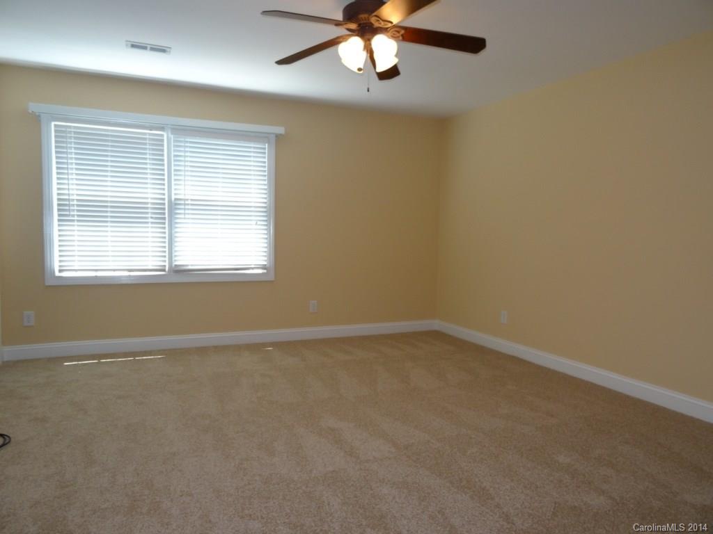 2122 Maynard Road Charlotte, NC 28270 - Photo 12 of 24 Gallery Image 12