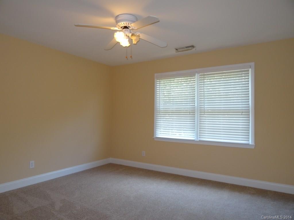 2122 Maynard Road Charlotte, NC 28270 - Photo 15 of 24 Gallery Image 15