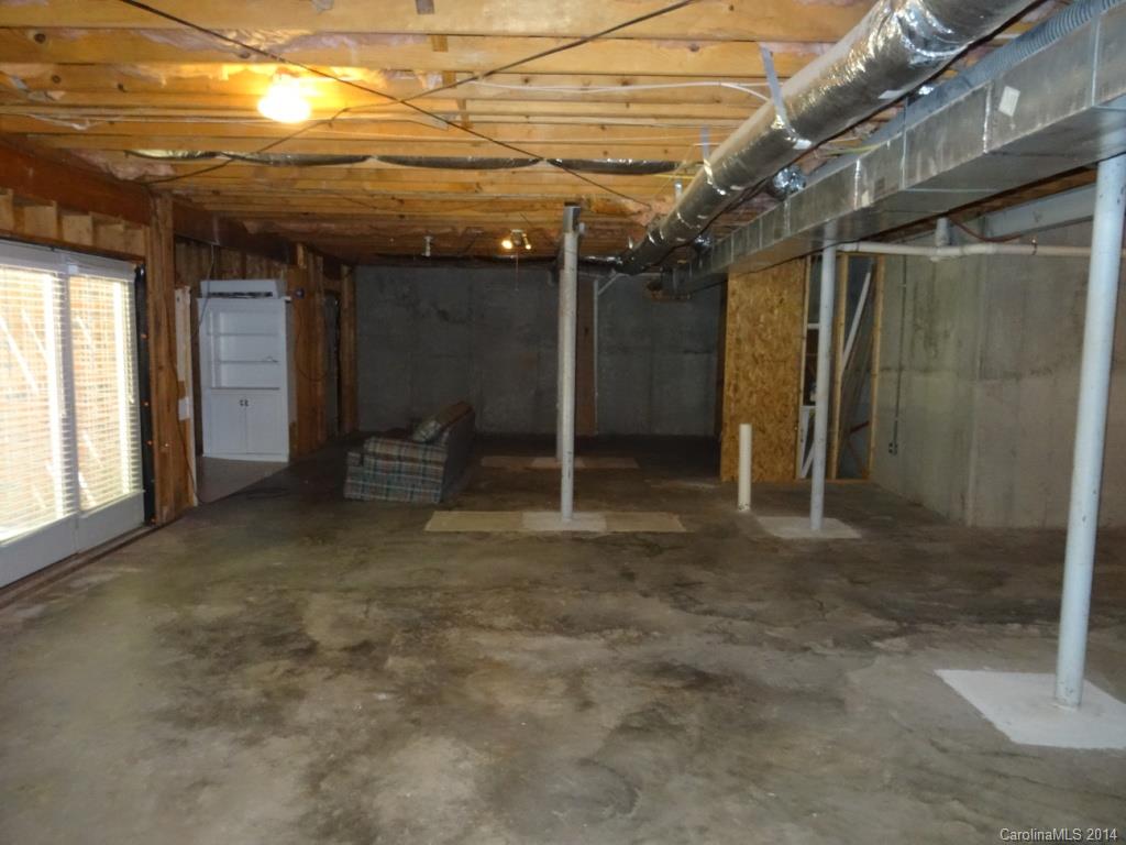 2122 Maynard Road Charlotte, NC 28270 - Photo 21 of 24 Gallery Image 21