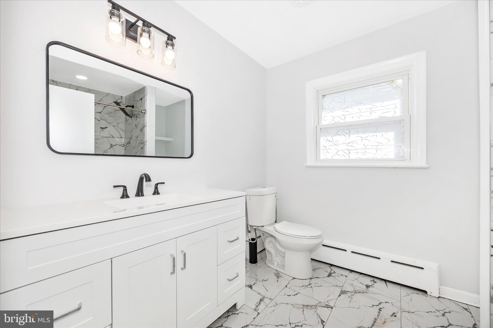 16215 Redland Road Rockville, MD 20855 - Photo 27 of 51 Hall Bath
