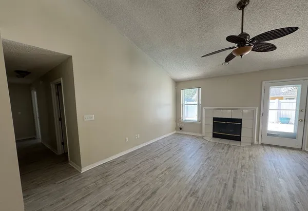 $3,400 | 2131 Inverness Road, Fernandina Beach, FL 32034