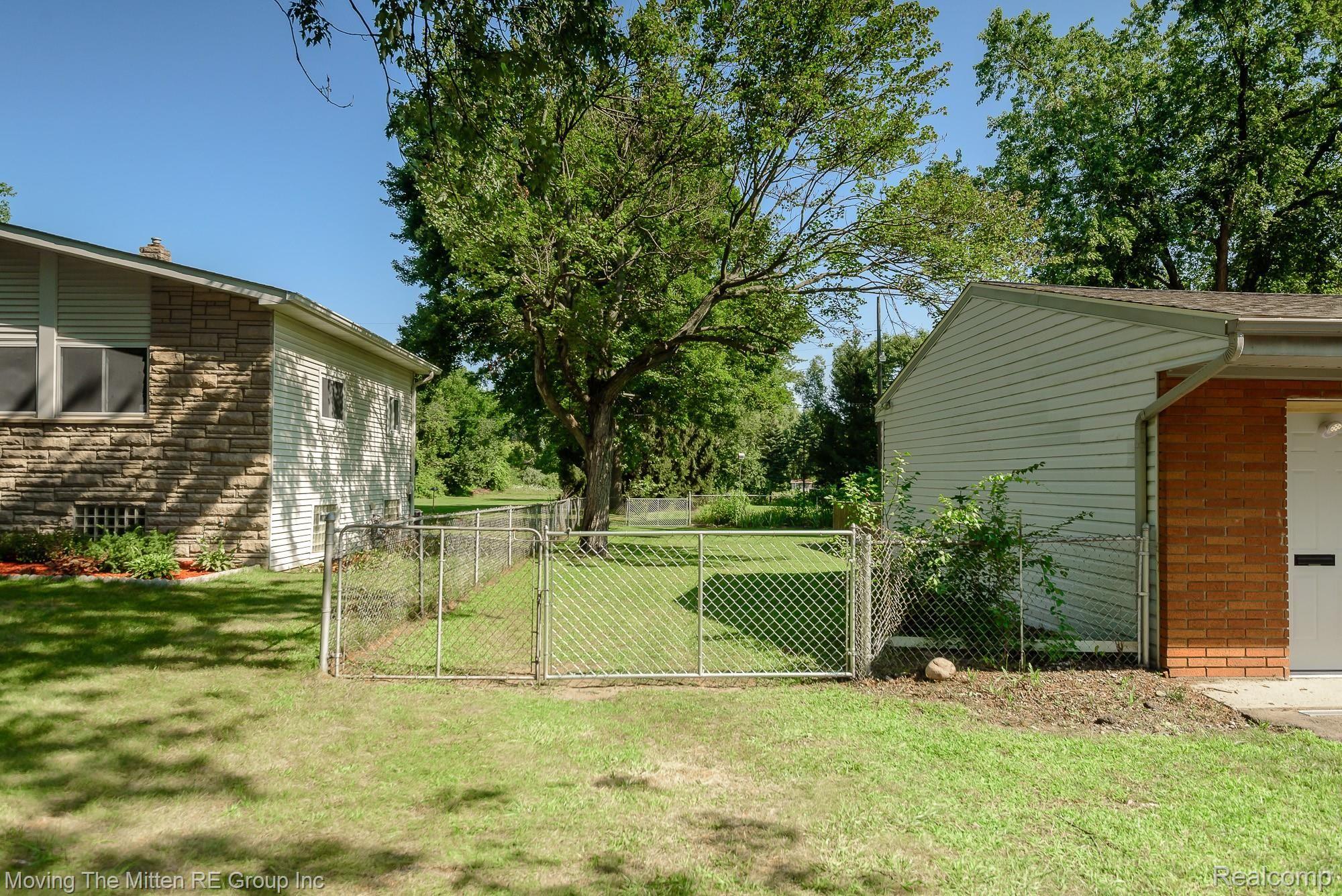 41834 Savage Road Belleville, MI 48111 - Photo 59 of 60 mtm_41834_savage-54.jpg