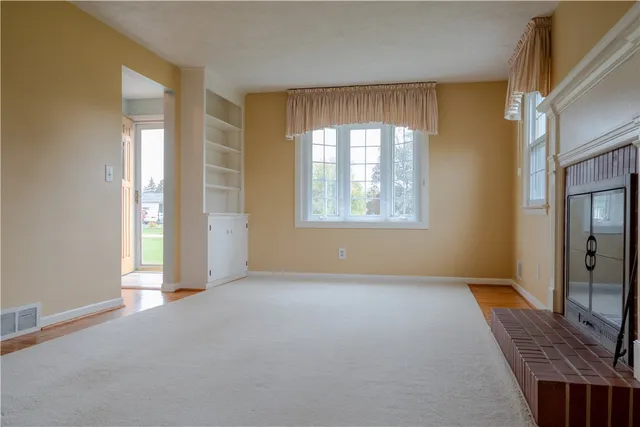 $449,900 | 27 Aprille Lane, Rush, NY 14543