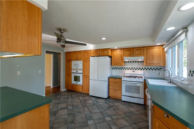 $449,900 | 27 Aprille Lane, Rush, NY 14543