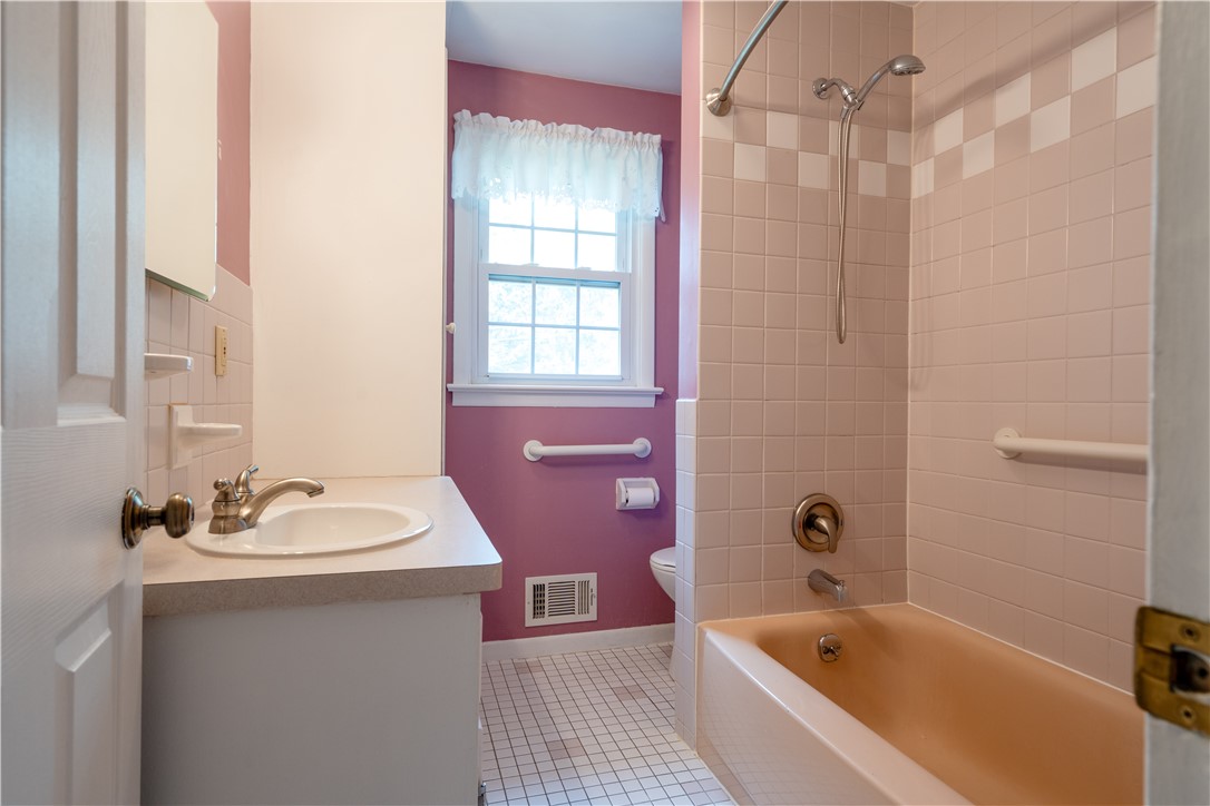 27 Aprille Lane Rush, NY 14543 - Photo 34 of 47