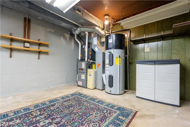 $449,900 | 27 Aprille Lane, Rush, NY 14543