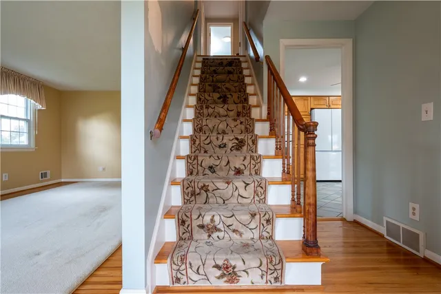 $449,900 | 27 Aprille Lane, Rush, NY 14543