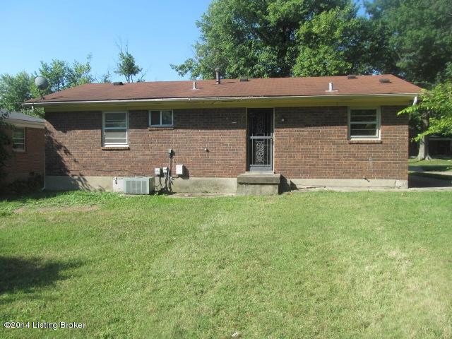 3419 Buckeye Road Louisville, KY 40216 - Photo 2 of 8 IMG_8174