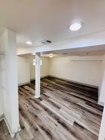 $2,300 | 1715 North Meade Avenue, Chicago, IL 60639