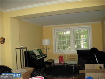 336 Penn Road Wynnewood, PA 19096 - Photo 3 of 6 Living Room
