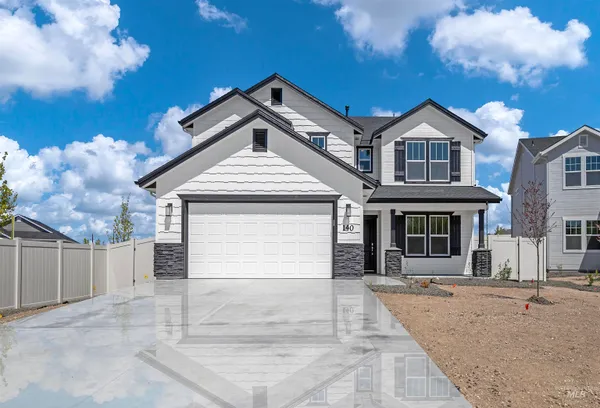 $439,990 | 1585 Southwest Silverstone Avenue, Mountain Home, ID 83647