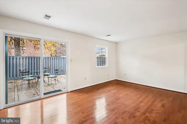 $374,900 | 5822 Humblebee Road, Columbia, MD 21045