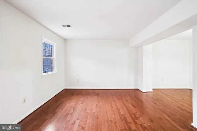 $374,900 | 5822 Humblebee Road, Columbia, MD 21045