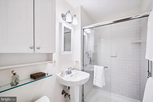 $374,900 | 5822 Humblebee Road, Columbia, MD 21045