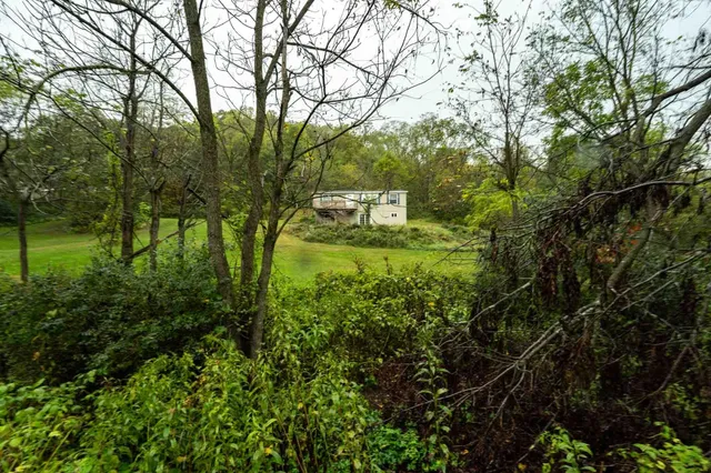 $499,900 | E11695 Chadwick Hollow Road, Viola, WI 54664