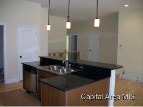 3412 Mackinaw Springfield, IL 62711 - Photo 3 of 8