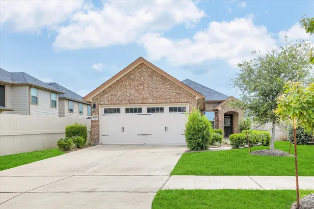 $2,000 | 1625 City Nights Way, Houston, TX 77047