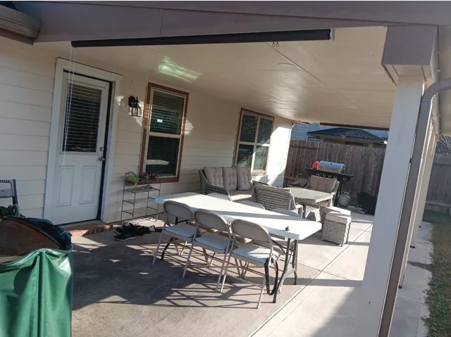 $2,000 | 1625 City Nights Way, Houston, TX 77047