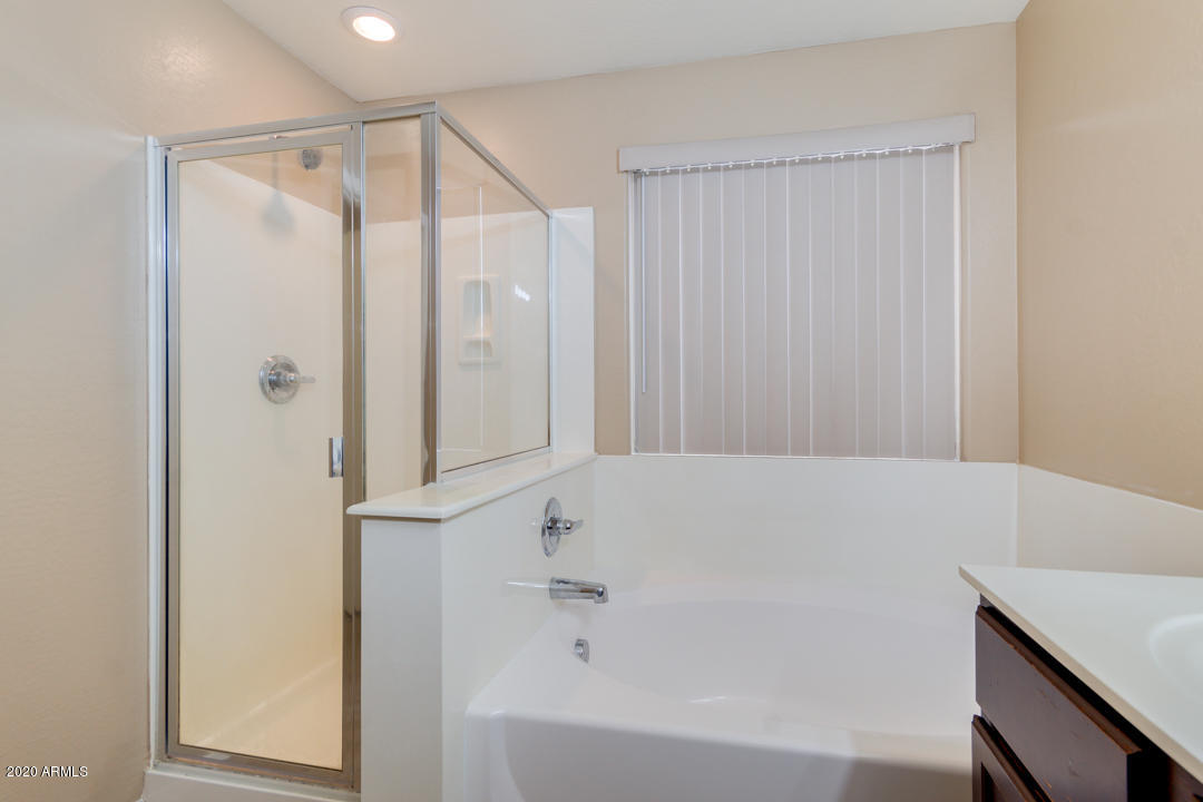 2406 West Gaby Road Phoenix, AZ 85041 - Photo 8 of 16 22-Gaby