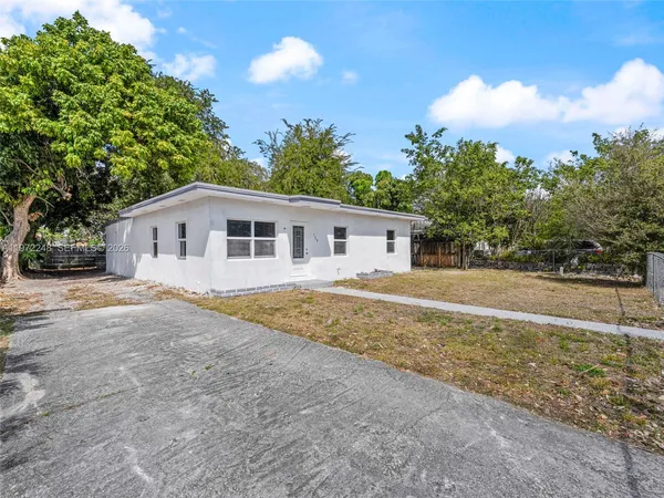 $519,900 | 120 Seaman Avenue, Opa-Locka, FL 33054