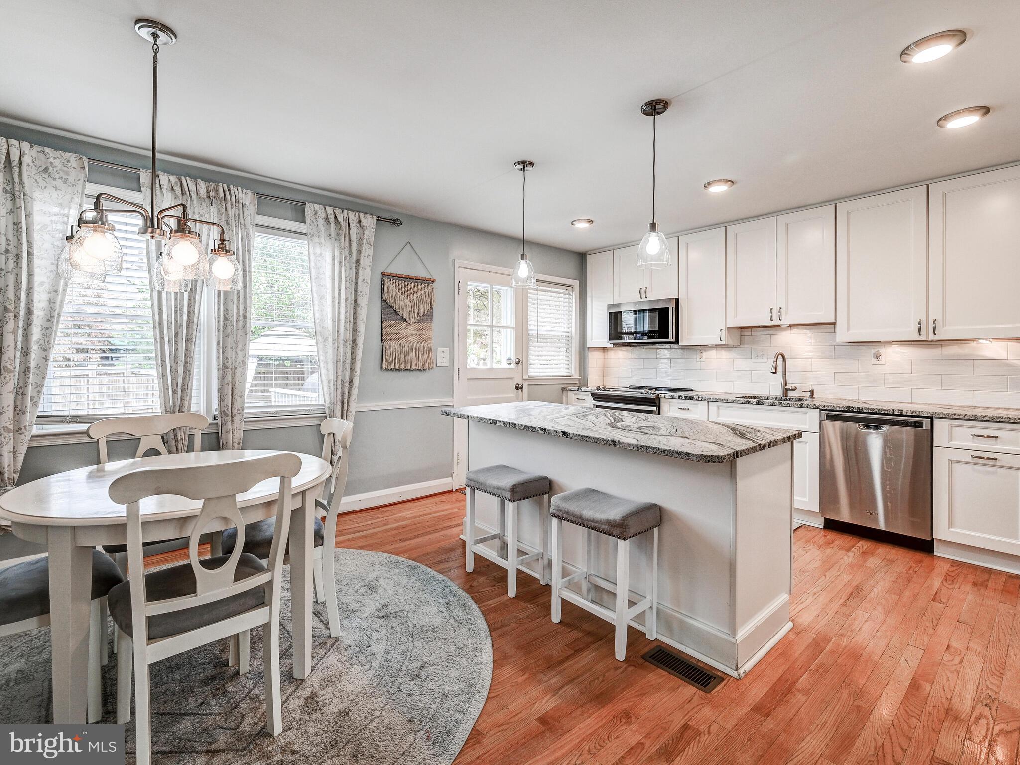 7039 Heathfield Road Baltimore, MD 21212 - Photo 13 of 33