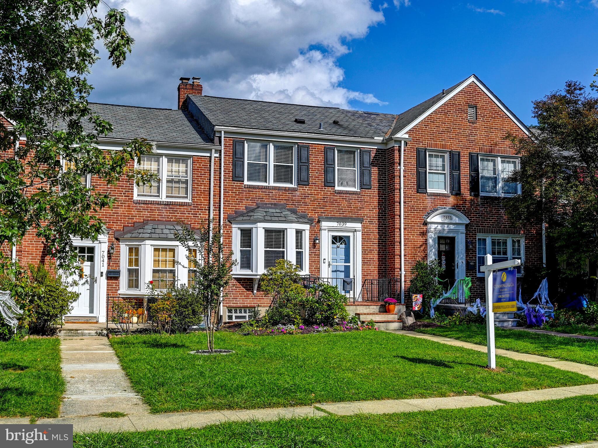 7039 Heathfield Road Baltimore, MD 21212 - Photo 2 of 33