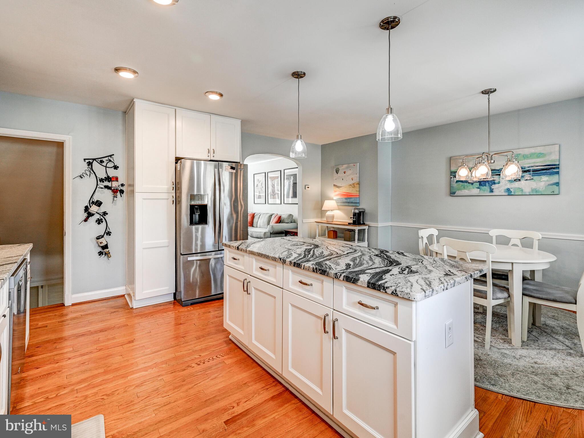 7039 Heathfield Road Baltimore, MD 21212 - Photo 6 of 33