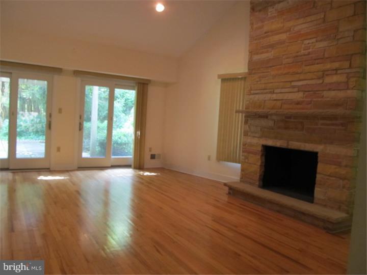 270 State Road Princeton, NJ 08540 - Photo 11 of 24 Master Bedroom