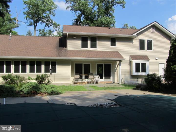 270 State Road Princeton, NJ 08540 - Photo 23 of 24 Exterior Back