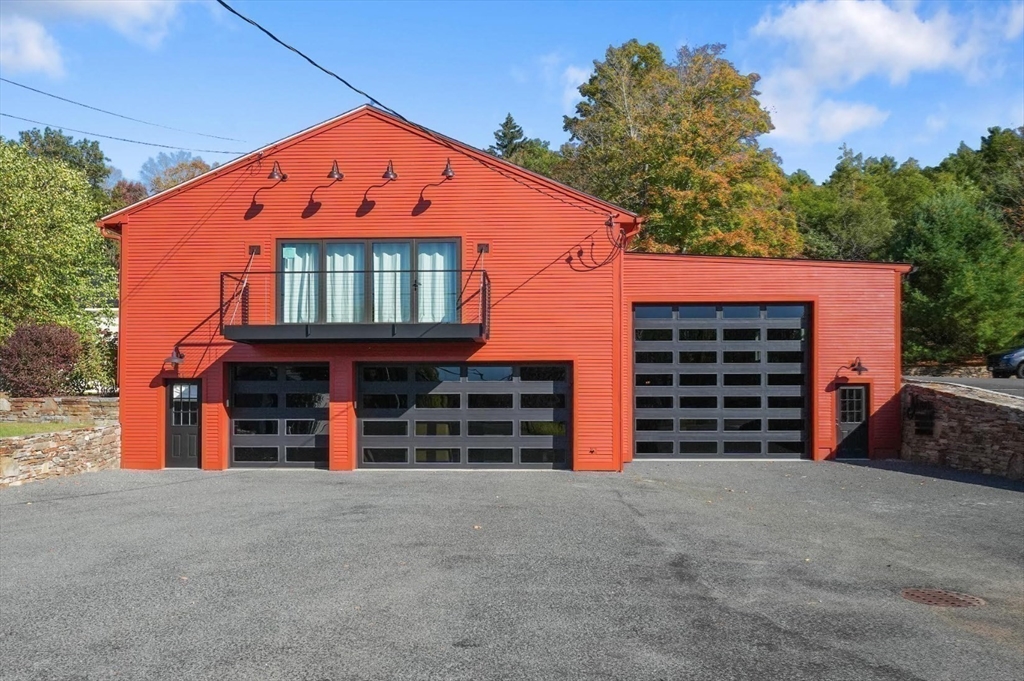 21 Sturbridge Road Brimfield, MA 01010 - Photo 35 of 41 front view of a house with a garage