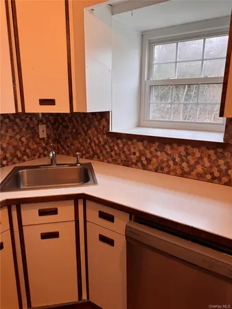 a view of a sink
