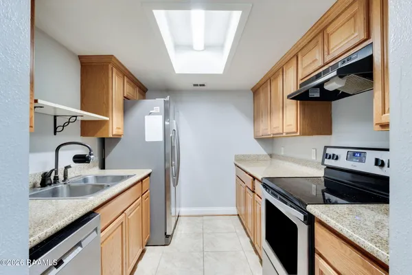 $150,000 | 3121 Johnston Street, Unit 202, Lafayette, LA 70503