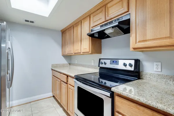 $150,000 | 3121 Johnston Street, Unit 202, Lafayette, LA 70503