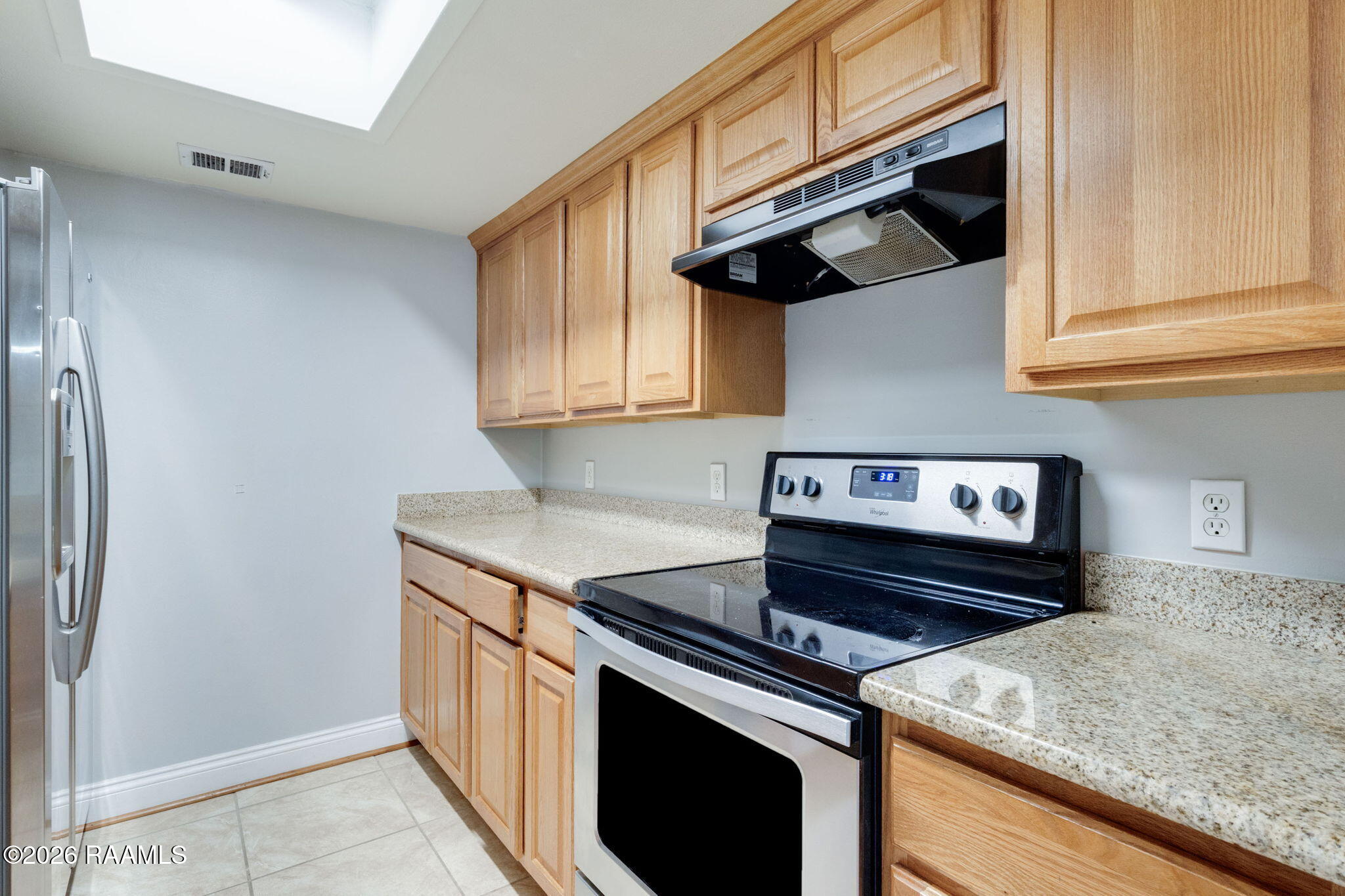 3121 Johnston Street, Unit 202 Lafayette, LA 70503 - Photo 5 of 15 5-web-or-mls-3121 Johnston Unit 202-4