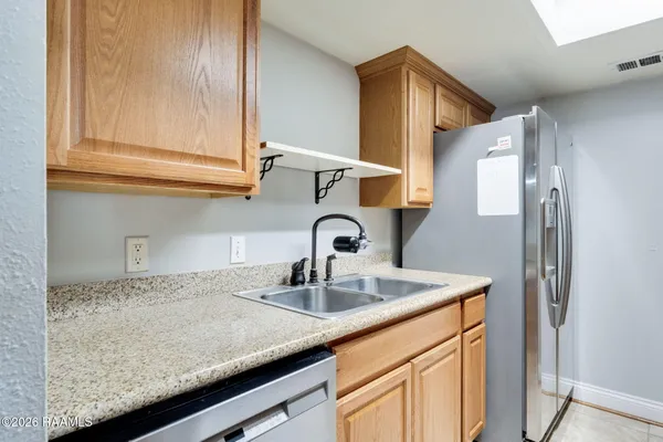 $150,000 | 3121 Johnston Street, Unit 202, Lafayette, LA 70503