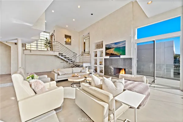 $45,000 | 535 Dunnegan Drive, Laguna Beach, CA 92651
