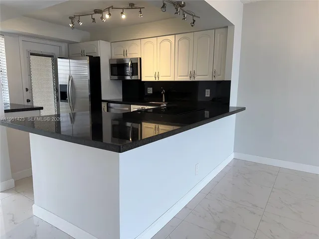 $2,350 | 3091 North Course Drive, Unit 705, Pompano Beach, FL 33069